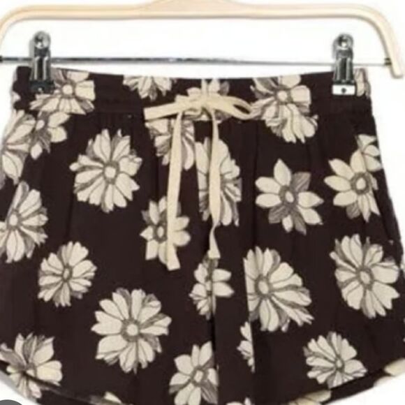 Billabong Pipelune Viscose Shorts - Picture 2 of 5